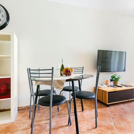 Cosy Apartment In Los Cristianos 5Min To The Ocean Exterior foto
