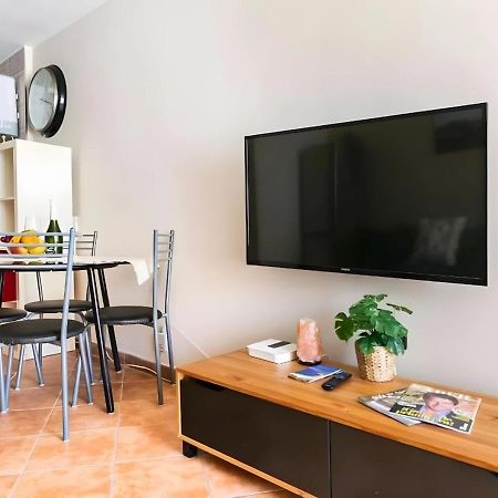 Cosy Apartment In Los Cristianos 5Min To The Ocean Exterior foto