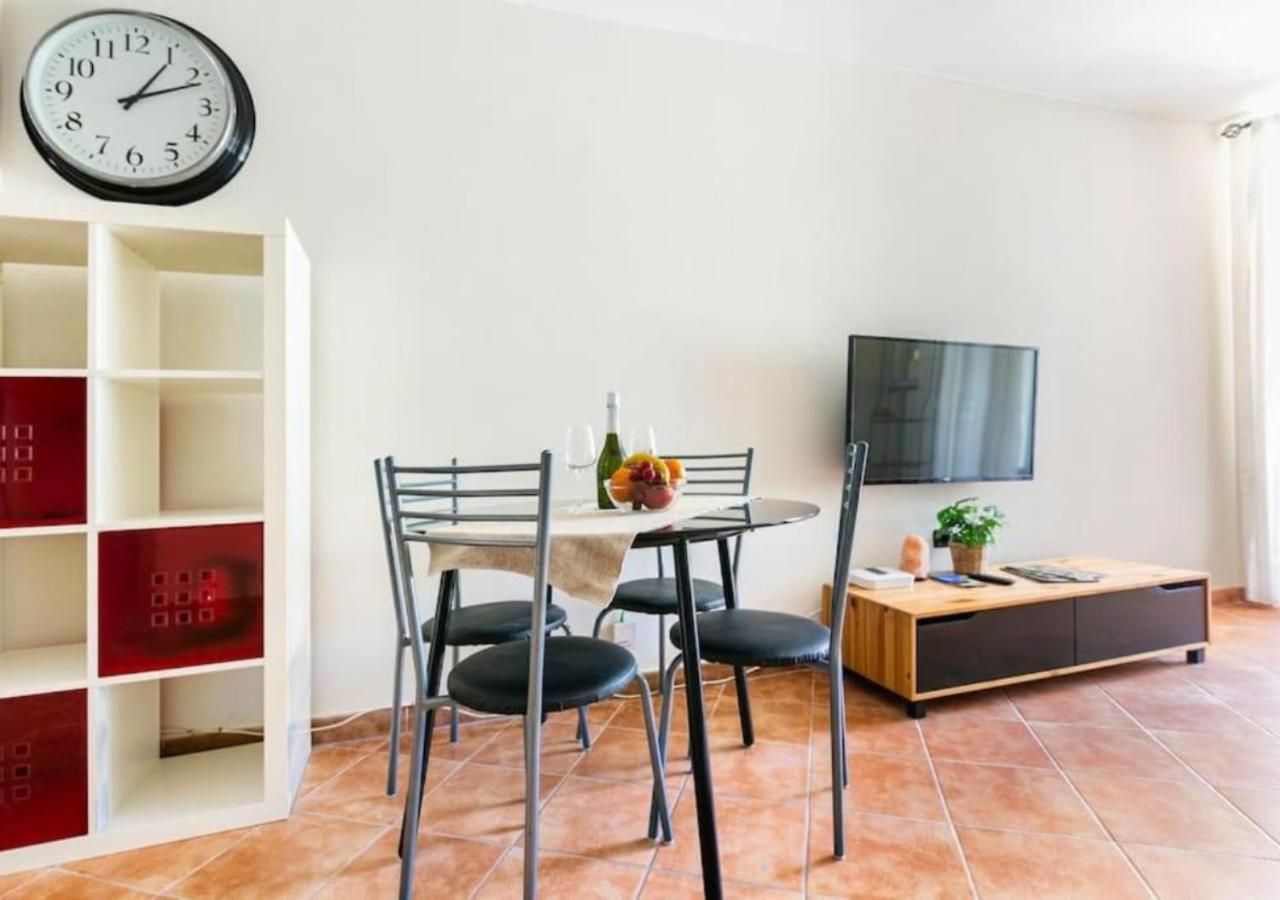 Cosy Apartment In Los Cristianos 5Min To The Ocean Exterior foto