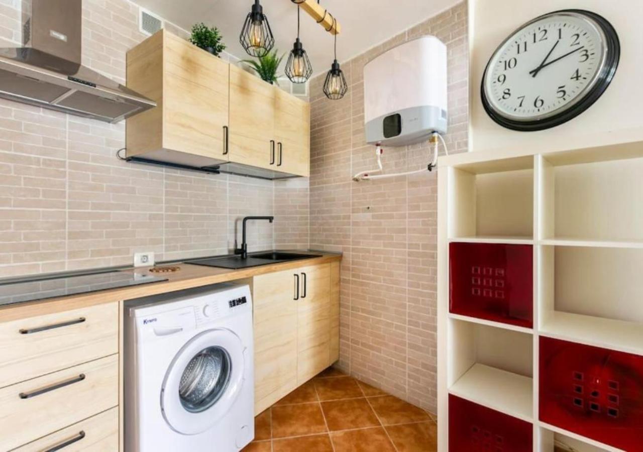 Cosy Apartment In Los Cristianos 5Min To The Ocean Exterior foto